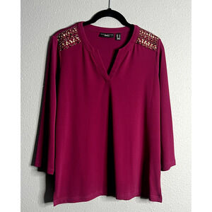 Susan Graver Artisan Womens‎ Small Fuscia Jeweled Shoulder V- Neck Blouse Career